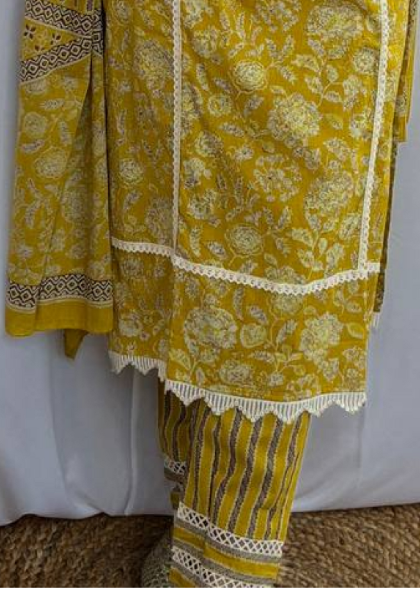 YELLOW SHAMINA COTTON SUIT SET