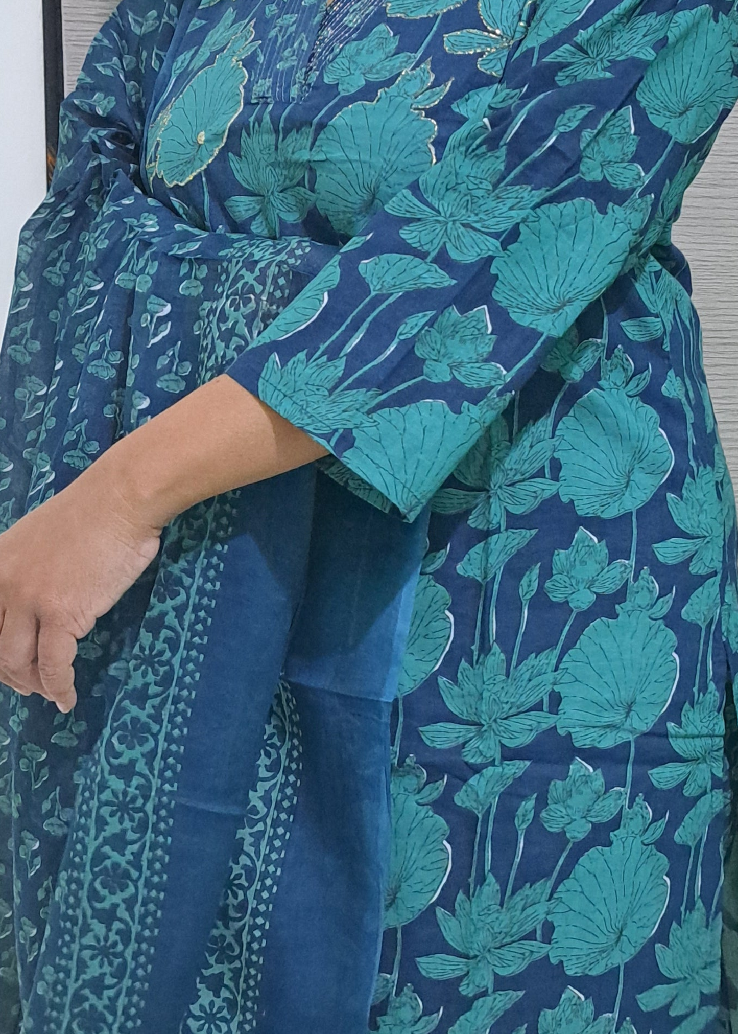 GREEN BLUE FLORAL COTTON SUIT SET