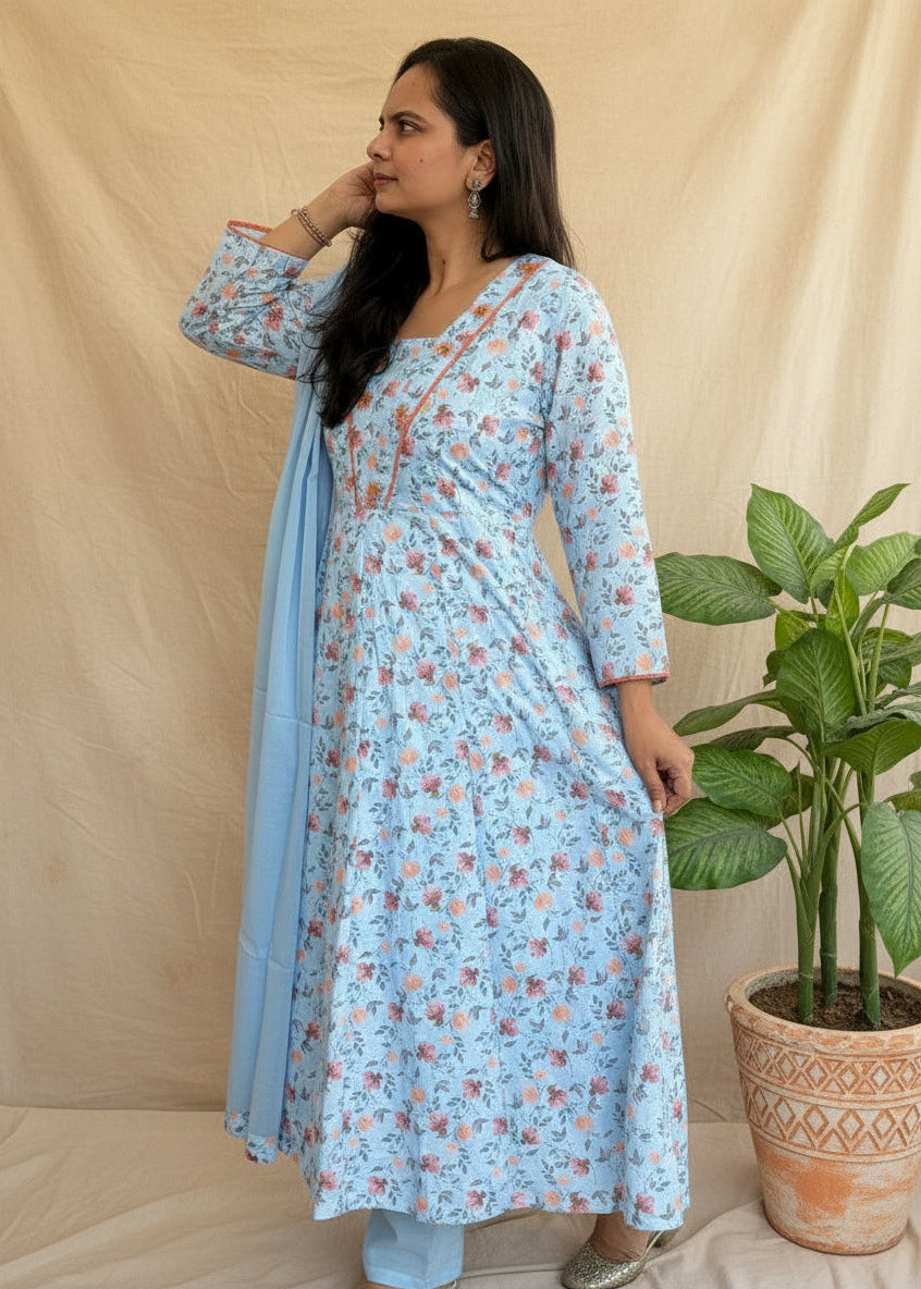 LIGHT BLUE PAKHI COTTON SCHIFFLI SUIT
